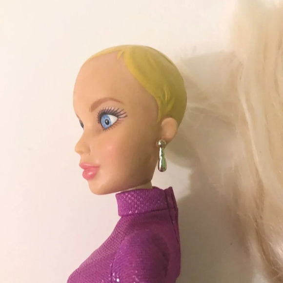 Liv Doll Sophie with Blonde Wig Articulated Doll - Picture 12 of 16